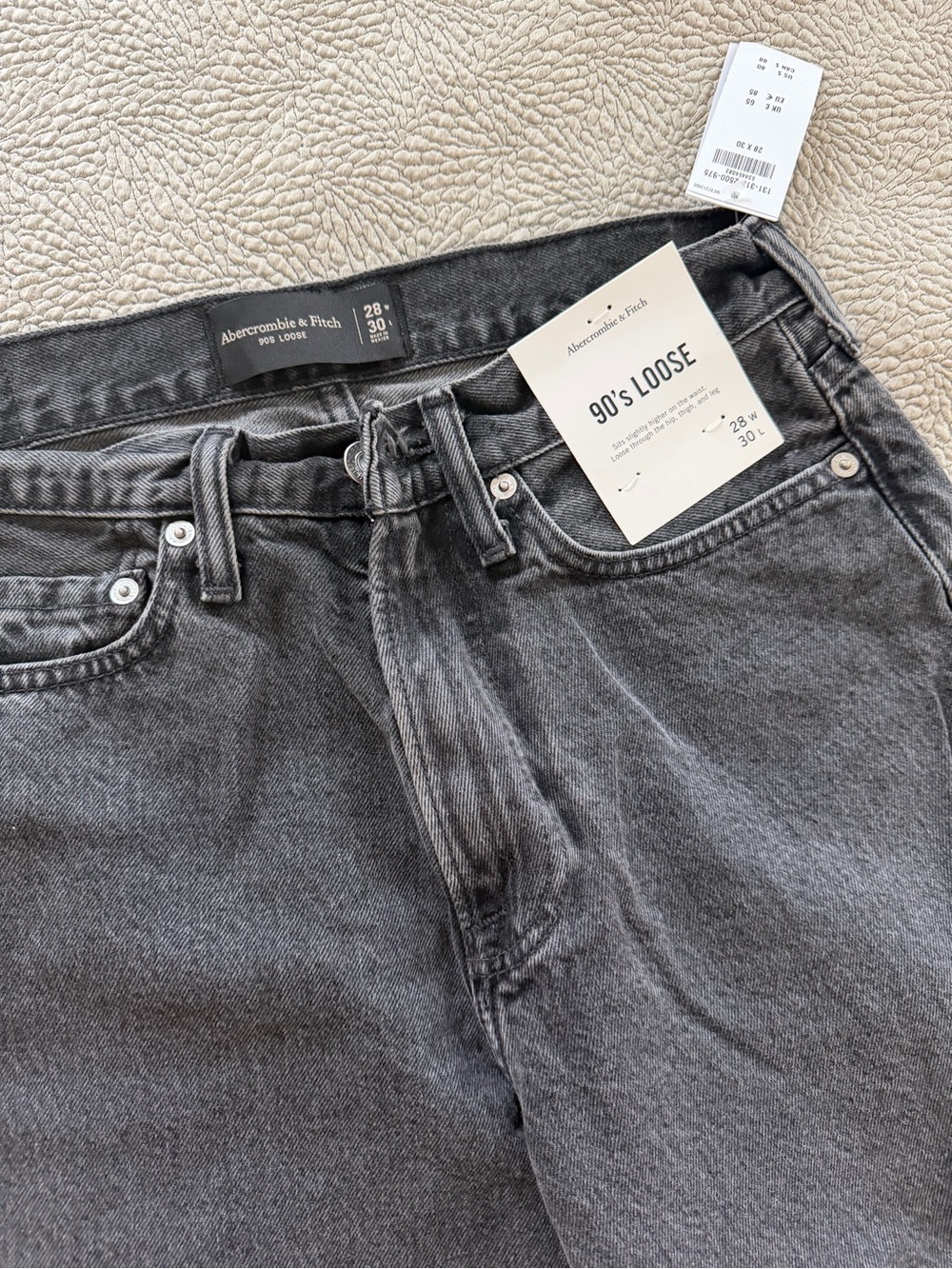 Abercrombie & Fitch Men's Dark Gray Straight Jeans - Picture 4 of 7